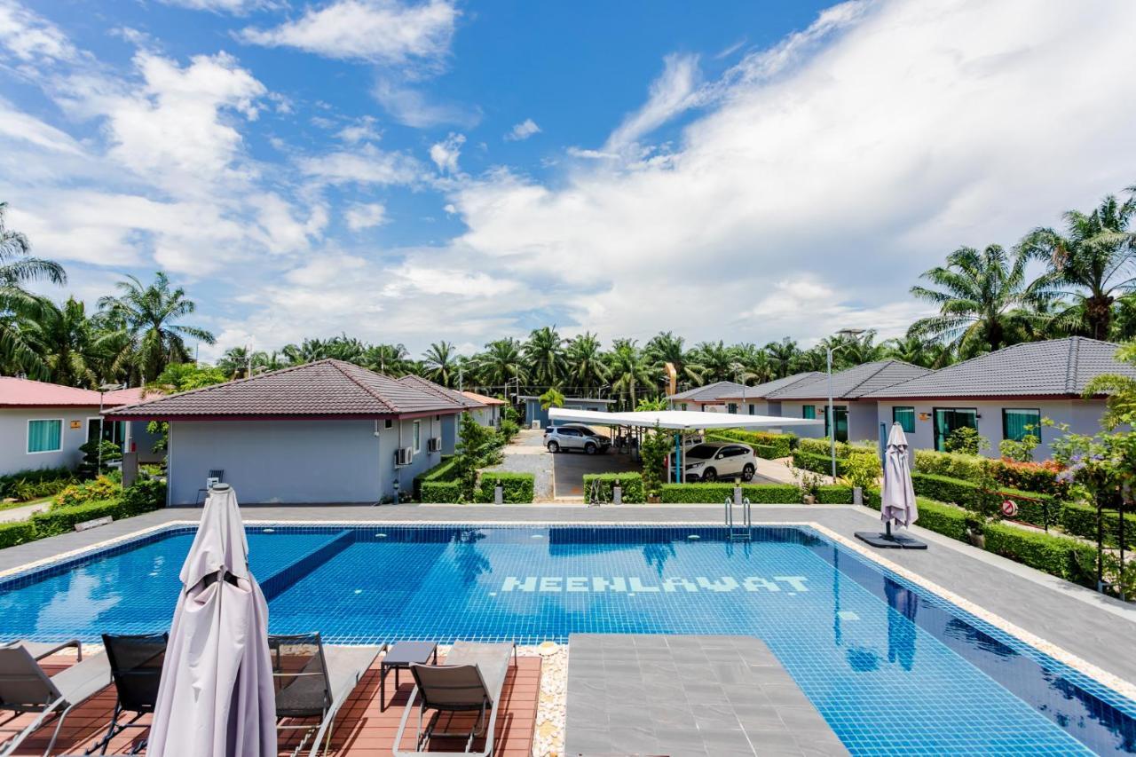 Neenlawat Riverside Surat Thani Exterior foto