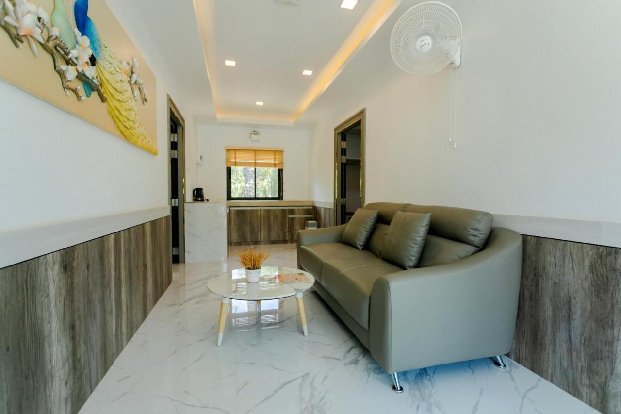 Neenlawat Riverside Surat Thani Exterior foto