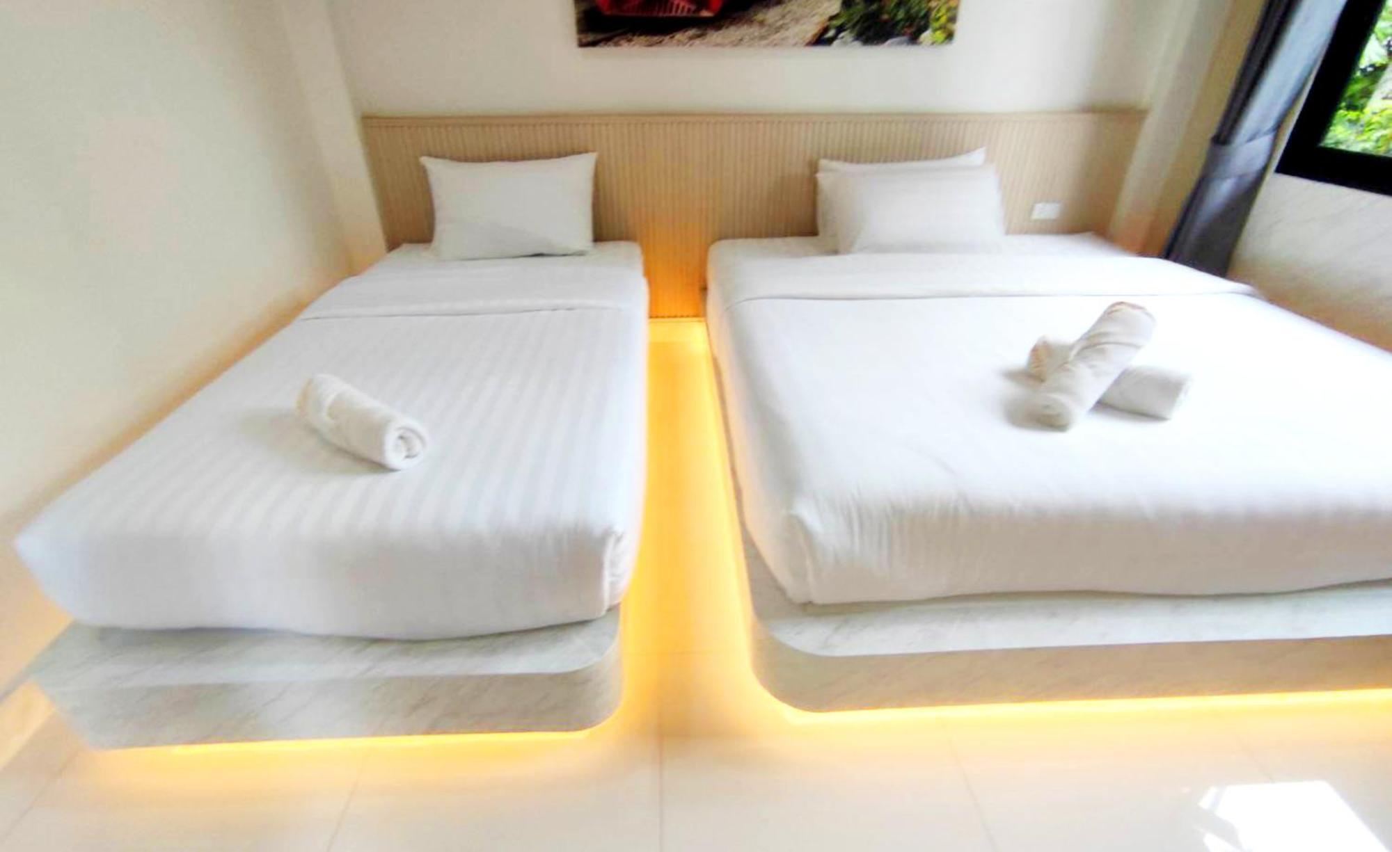 Neenlawat Riverside Surat Thani Exterior foto