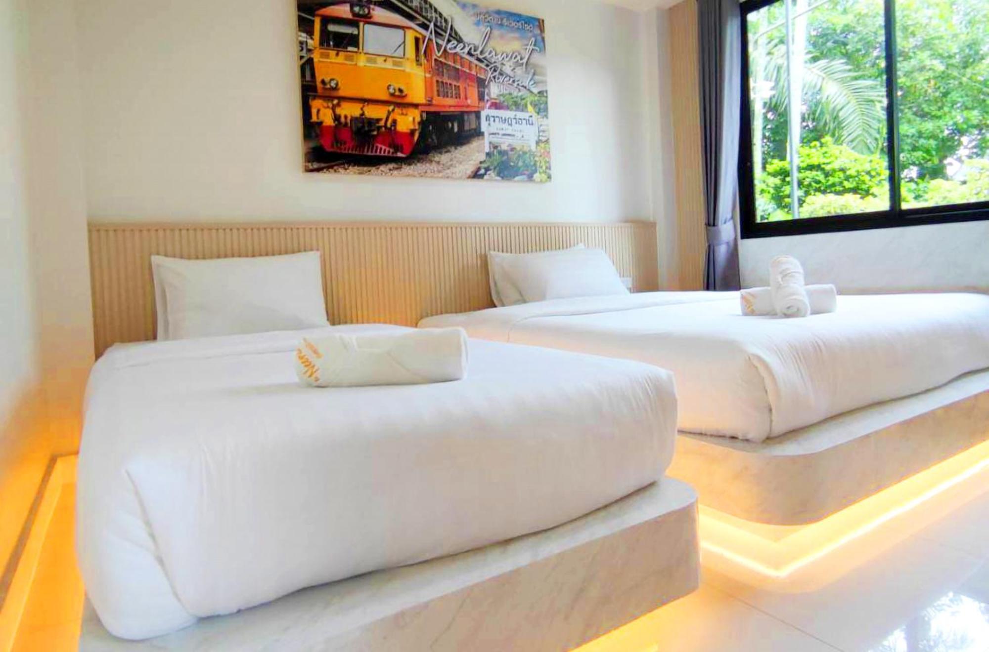 Neenlawat Riverside Surat Thani Exterior foto